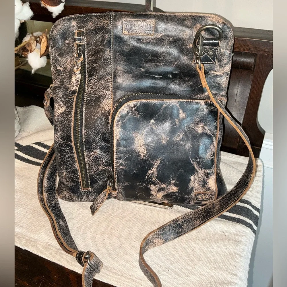 NWOT Bed Stu Leather Aiken 2 Way Crossbody Bag Black Rustic Retail $265 - Picture 1 of 13